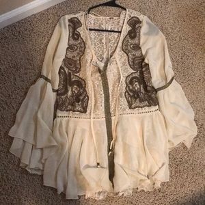 Beautiful embroidered Free people top